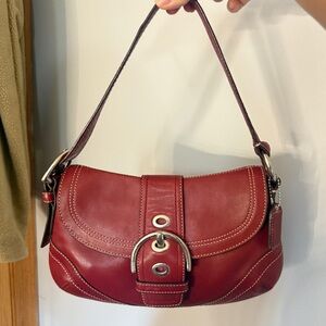 💋 Red leather Coach soho shoulder bag! 💋